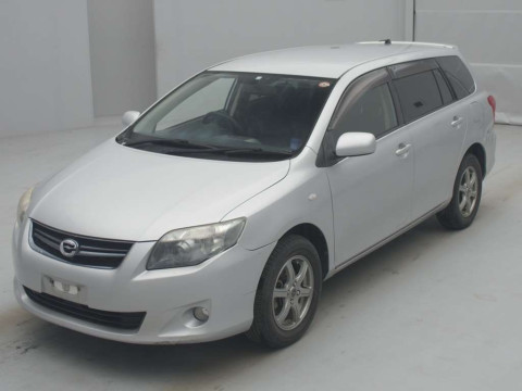 2010 Toyota Corolla Fielder NZE144G[0]