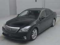 2012 Toyota Crown Hybrid