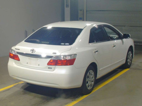 2010 Toyota Premio ZRT261[1]