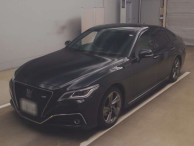 2018 Toyota Crown