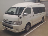 2014 Toyota Hiace Commuter