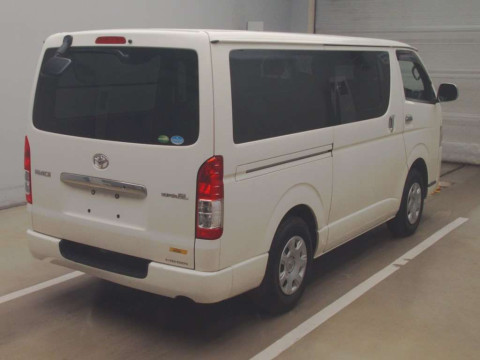 2018 Toyota Hiace Van GDH206V[1]