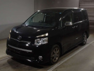 2009 Toyota Voxy