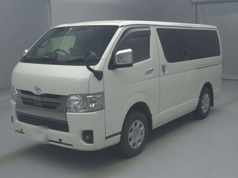 2022 Toyota Hiace Van GDH206V[0]