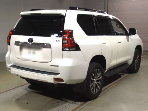 2020 Toyota Land Cruiser Prado TRJ150W[1]