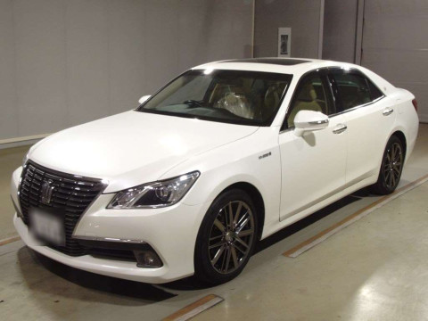 2013 Toyota Crown Hybrid AWS210[0]