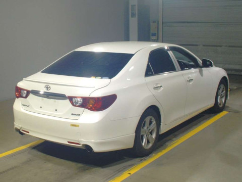 2010 Toyota Mark X GRX130[1]