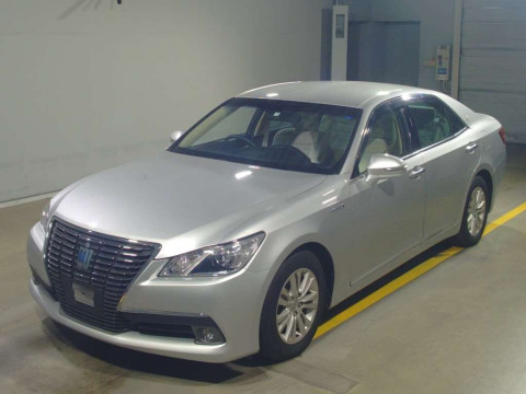 2013 Toyota Crown Hybrid AWS210[0]