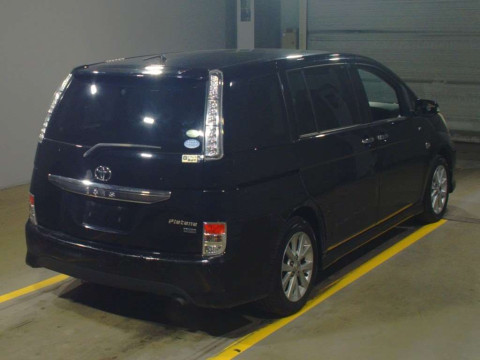 2012 Toyota Isis ZGM11W[1]