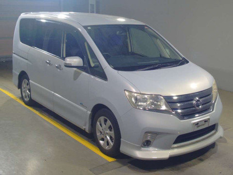 2012 Nissan Serena HFC26[2]