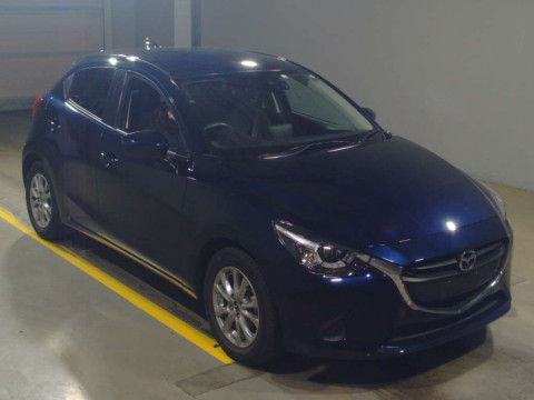 2016 Mazda Demio DJ3FS[2]