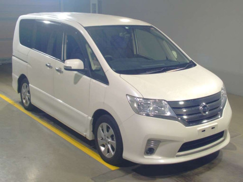 2012 Nissan Serena FC26[2]