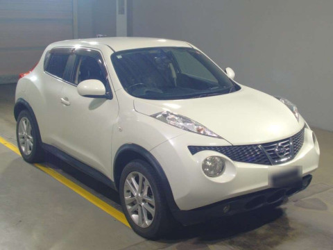 2010 Nissan JUKE YF15[2]