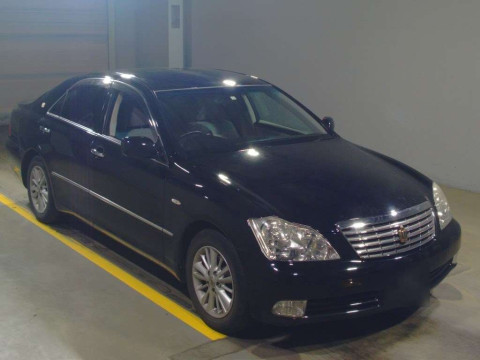 2006 Toyota Crown GRS180[2]