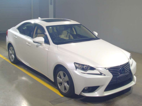 2015 Lexus IS AVE30[2]