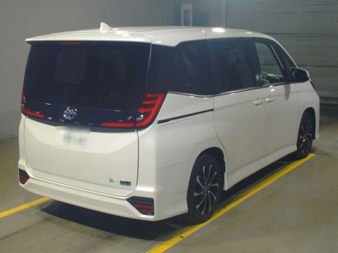 2024 Toyota Noah ZWR90W[1]