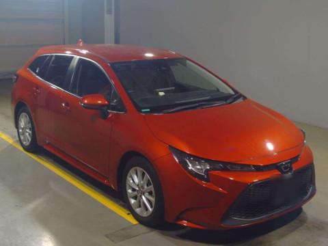 2019 Toyota Corolla Touring Wagon ZRE212W[2]