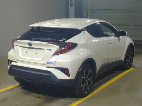 2018 Toyota C-HR ZYX10[1]