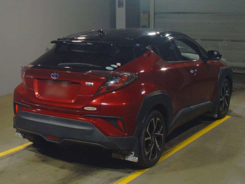 2017 Toyota C-HR ZYX10[1]