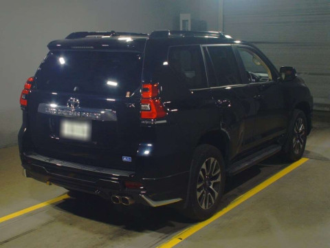 2022 Toyota Land Cruiser Prado TRJ150W[1]