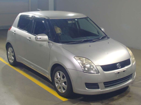 2010 Suzuki Swift ZC71S[2]