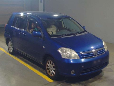 2009 Toyota Raum NCZ20[2]