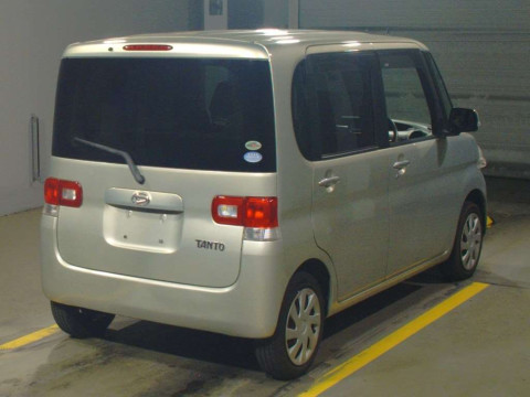 2010 Daihatsu Tanto L375S[1]