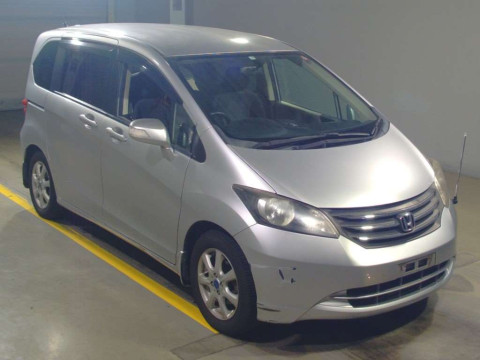 2009 Honda Freed GB3[2]