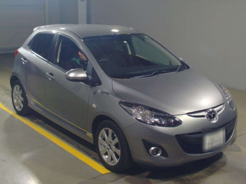 2014 Mazda Demio DE5FS[2]