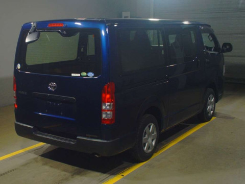 2017 Toyota Hiace Van TRH200V[1]