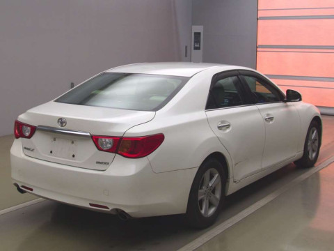 2010 Toyota Mark X GRX130[1]