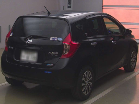 2015 Nissan Note E12[1]