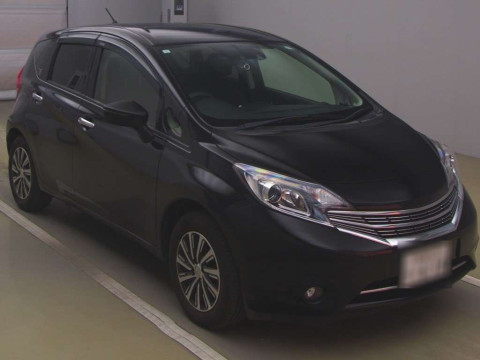 2015 Nissan Note E12[2]