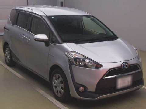 2016 Toyota Sienta NHP170G[2]