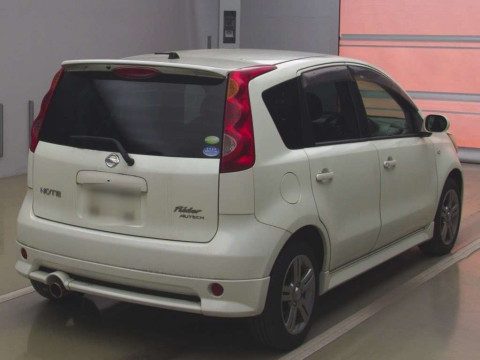 2012 Nissan Note E11[1]