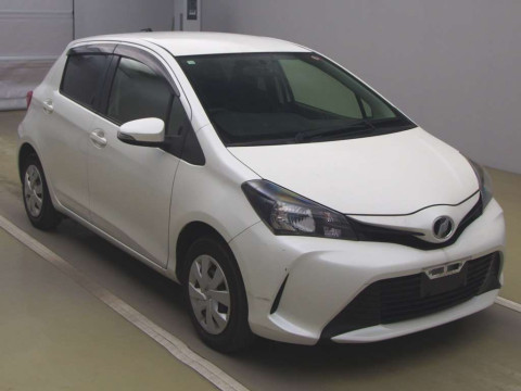 2014 Toyota Vitz KSP130[2]