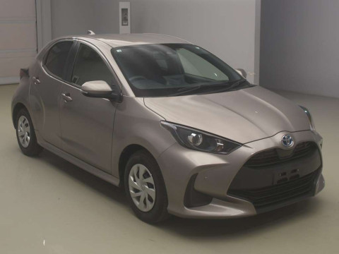 2021 Toyota YARIS MXPH10[2]