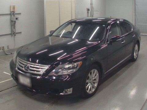 2011 Lexus LS UVF45[0]