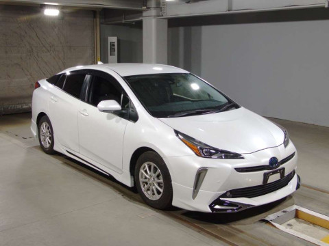 2020 Toyota Prius ZVW51[2]