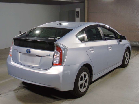 2014 Toyota Prius ZVW30[1]