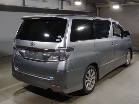 2013 Toyota Vellfire ANH20W[1]