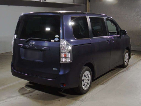 2012 Toyota Voxy ZRR70G[1]