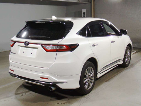 2018 Toyota Harrier ZSU60W[1]