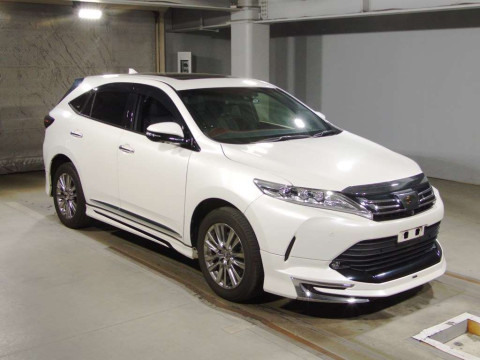 2018 Toyota Harrier ZSU60W[2]