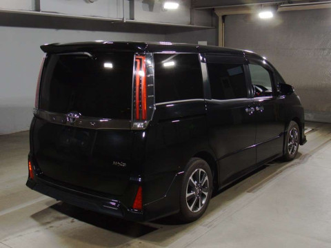 2018 Toyota Noah ZRR80W[1]