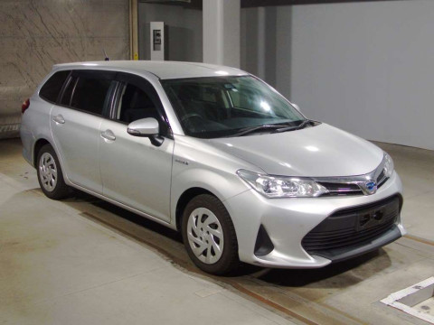 2019 Toyota Corolla Fielder NKE165G[2]