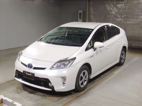 2015 Toyota Prius ZVW30[0]