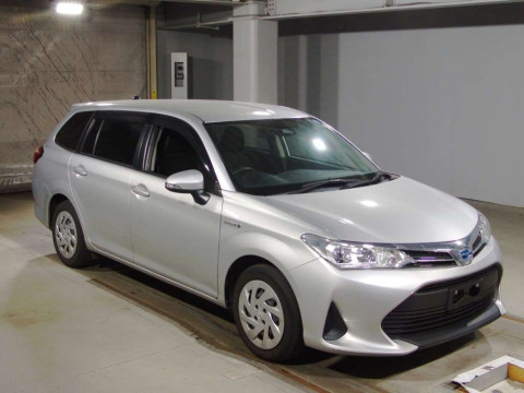 2019 Toyota Corolla Fielder NKE165G[2]