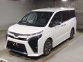 2020 Toyota Voxy