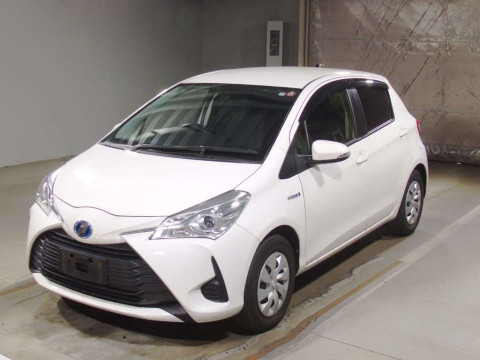 2019 Toyota Vitz NHP130[0]